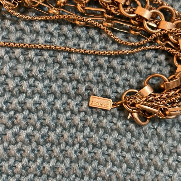 Short necklace - Picture 5 of 5